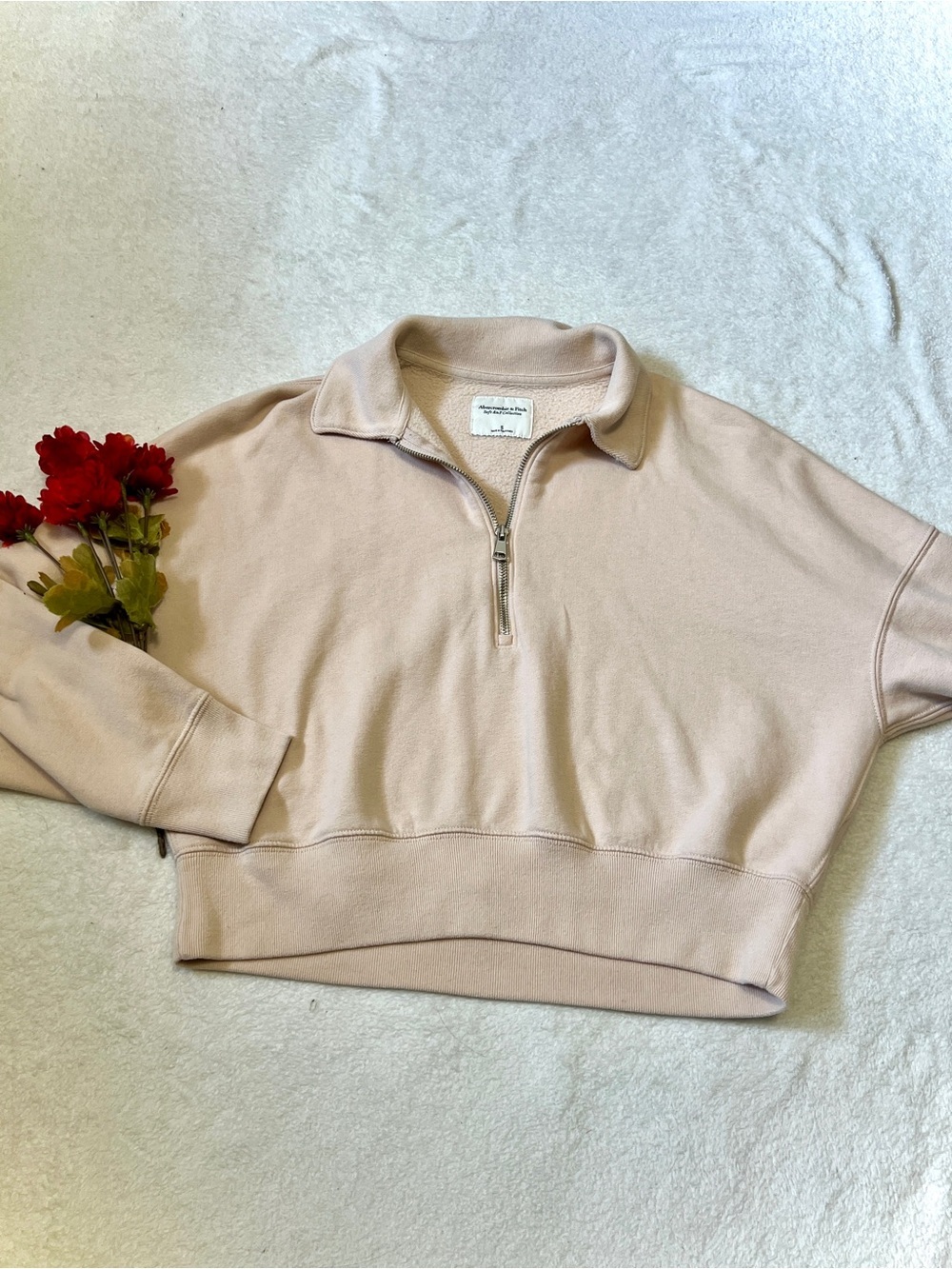 Abercrombie & Fitch Cozy AF Cropped Half Zip Sweater - Small